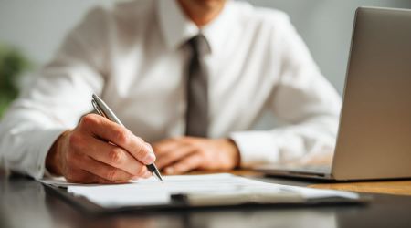 How to Check Your Labour Contract in the UAE